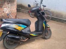 Hero Pleasure 2016 Motorbike