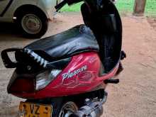 Hero Pleasure 2011 Motorbike