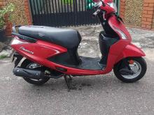 Hero Pleasure 2015 Motorbike