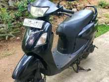 Hero Pleasure 2012 Motorbike
