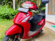 Hero Pleasure 2015 Motorbike