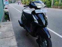 Hero Pleasure 2016 Motorbike