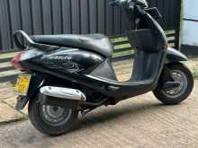Hero Pleasure 2011 Motorbike