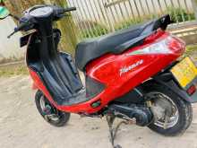 Hero Pleasure 2015 Motorbike