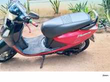 Hero Pleasure 2012 Motorbike