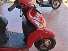 Hero Pleasure 2014 Motorbike