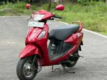Hero Pleasure 2012 Motorbike