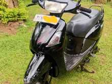 Hero Pleasure 2012 Motorbike