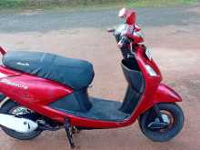 Hero Pleasure 2012 Motorbike