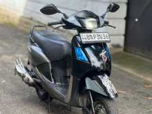 Hero Pleasure 2013 Motorbike