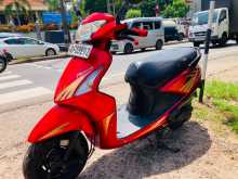 Hero Pleasure 2017 Motorbike