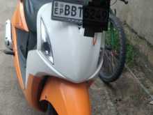 Hero Pleasure 2014 Motorbike