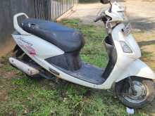 Hero Pleasure 2013 Motorbike