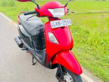 Hero Pleasure 2012 Motorbike