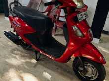 Hero Pleasure 2011 Motorbike