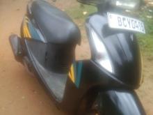 https://riyasewana.com/uploads/hero-pleasure-201753426366.jpg