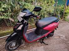 Hero Pleasure 2013 Motorbike