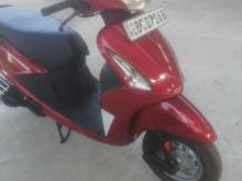 Hero Pleasure 2015 Motorbike