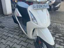 Hero Pleasure 2016 Motorbike