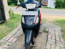 Hero Pleasure 2013 Motorbike