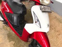 Hero Pleasure 2014 Motorbike