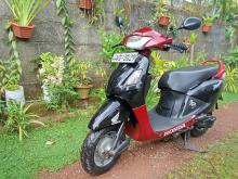 Hero Pleasure 2010 Motorbike