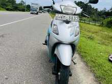 Hero Pleasure 2011 Motorbike