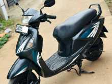 Hero Pleasure 2013 Motorbike