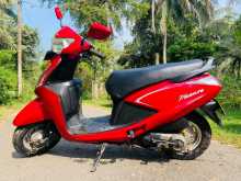 Hero Pleasure 2016 Motorbike