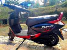 Hero Pleasure 2010 Motorbike