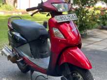 Hero Pleasure 2013 Motorbike