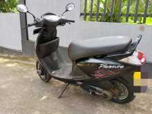 Hero Pleasure 2013 Motorbike