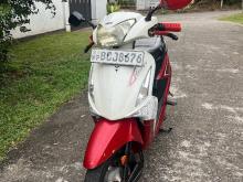 Hero Pleasure 2015 Motorbike