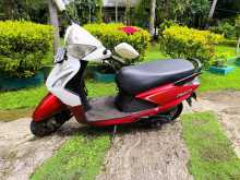 Hero Pleasure 2016 Motorbike