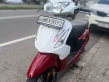 Hero Pleasure 2016 Motorbike
