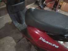 Hero Pleasure 2012 Motorbike