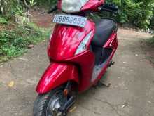 Hero Pleasure 2015 Motorbike