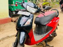 Hero Pleasure 2013 Motorbike