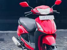 Hero Pleasure 2016 Motorbike