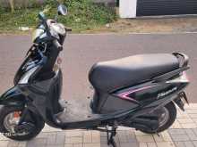Hero Pleasure 2015 Motorbike