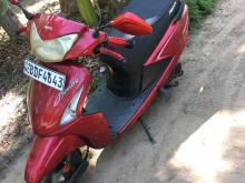 Hero Pleasure 2015 Motorbike