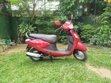 Hero Pleasure 2012 Motorbike