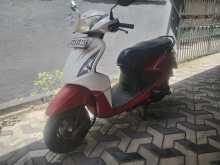 Hero Pleasure 2016 Motorbike