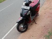 Hero Pleasure 2012 Motorbike