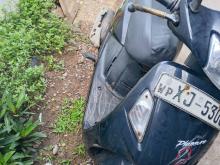 Hero Pleasure 2011 Motorbike