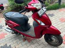 Hero Pleasure 2015 Motorbike