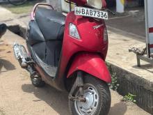 Hero Pleasure 2012 Motorbike