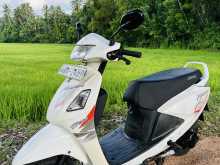Hero Pleasure 2011 Motorbike