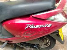 https://riyasewana.com/uploads/hero-pleasure-2718352519606.jpg