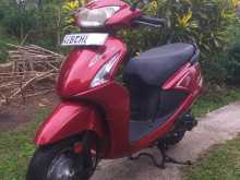 Hero Pleasure 2015 Motorbike